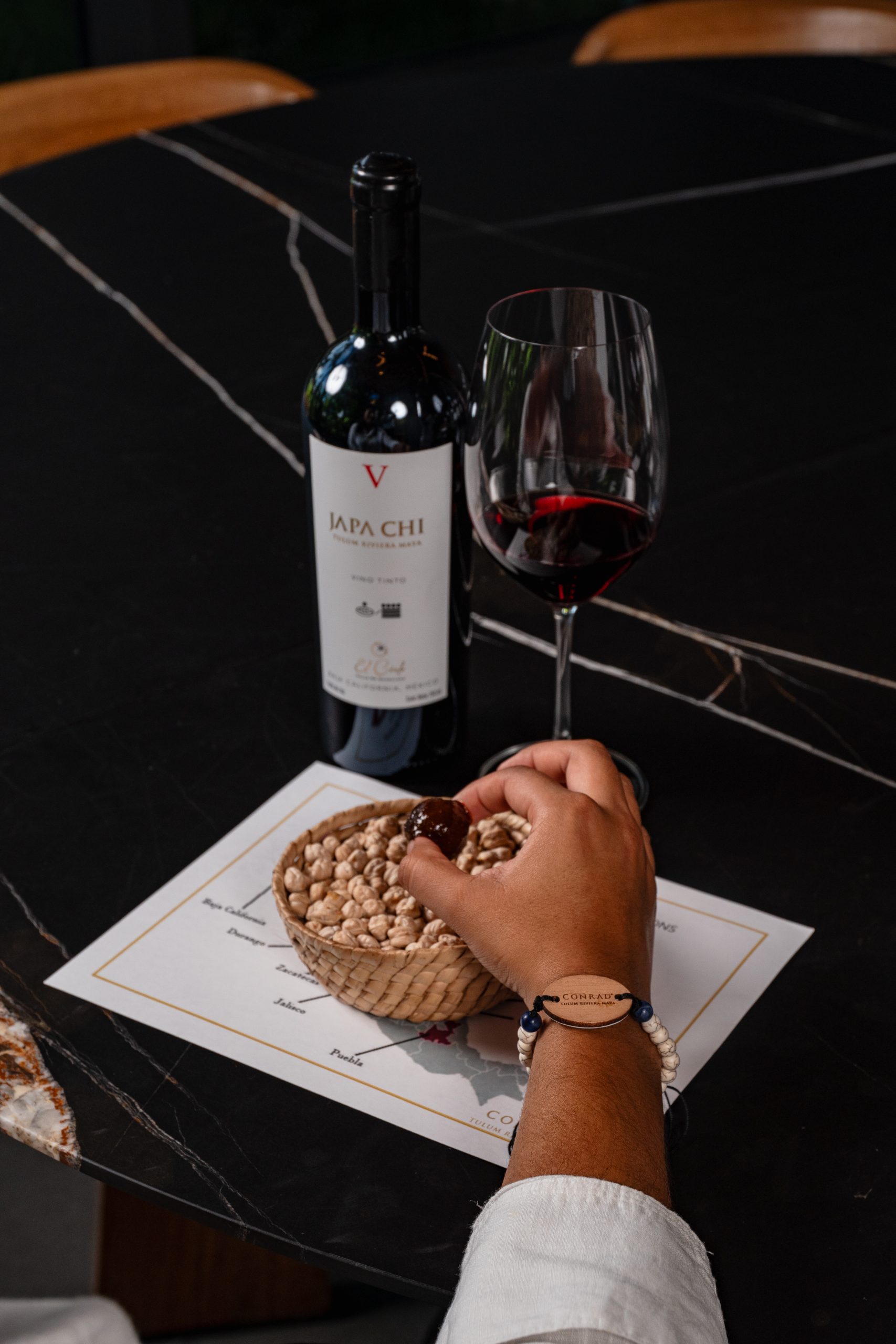 Wine Tour Conrad Tulum Riviera Maya. Autor, Wine Tour Around Mexico.